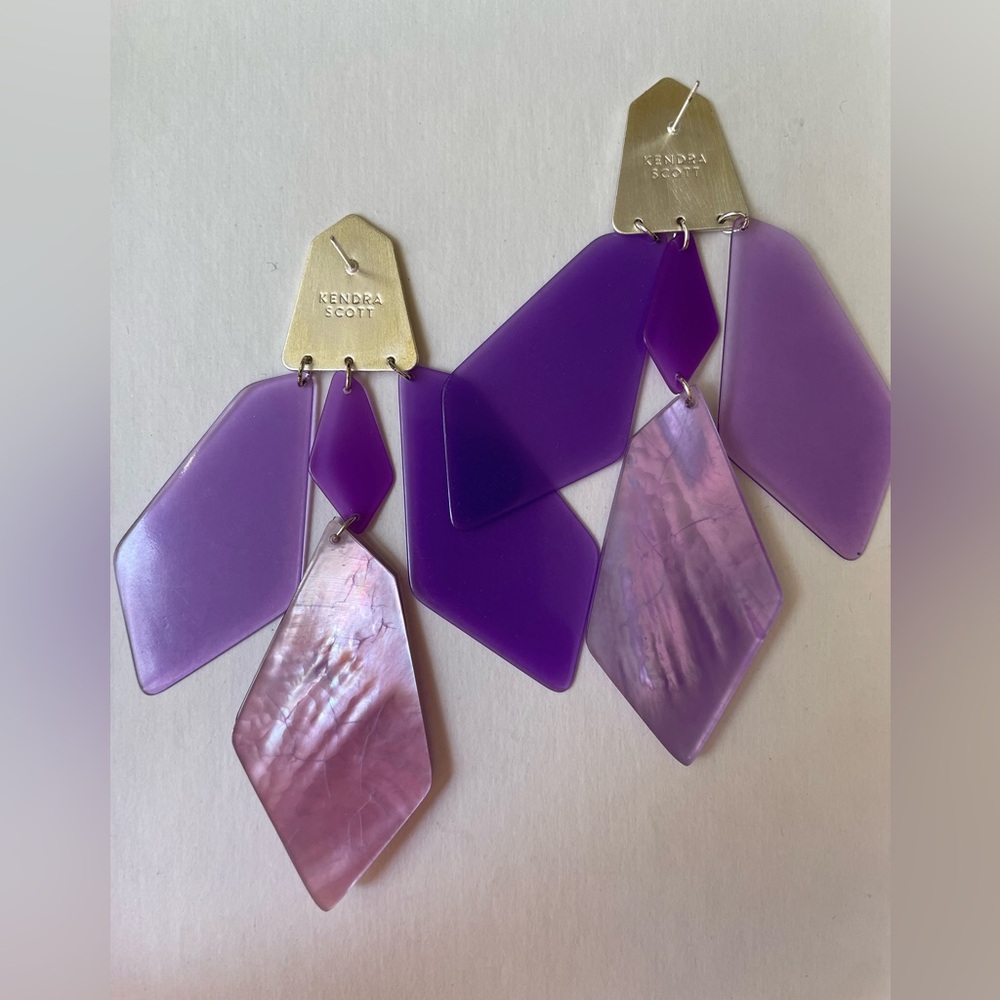 Kendra Scott Sample Prototype *Defect* - Picture 4 of 4